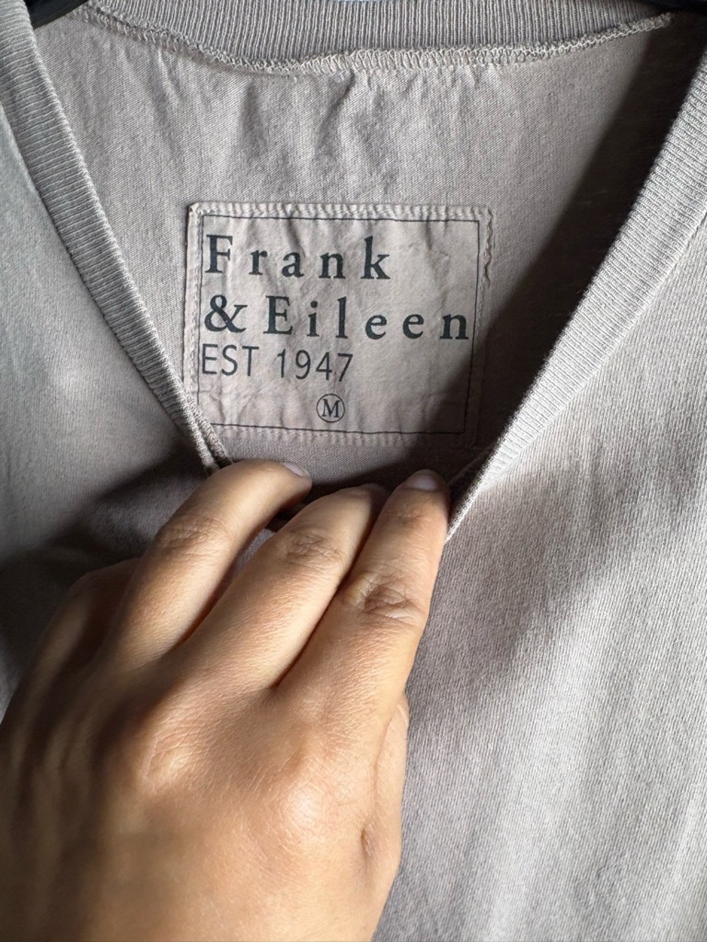 SOLD 
Frank & Eileen V-Neck Tee in Dusty Mauve